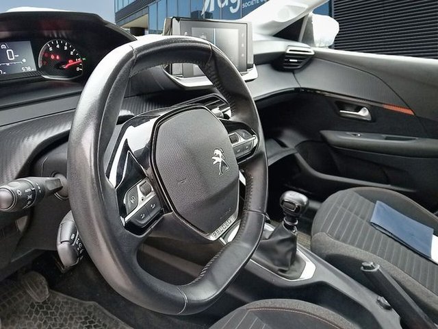 Peugeot 208   BlueHDi 73kW (100CV) Active