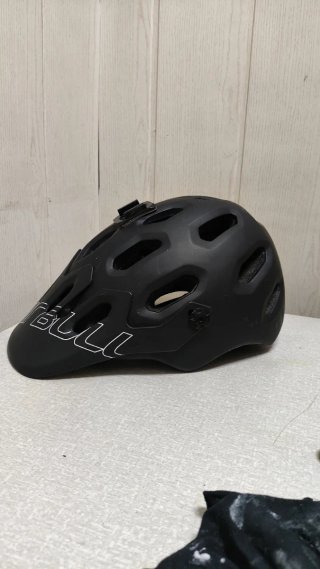 Casco MTB desmontable