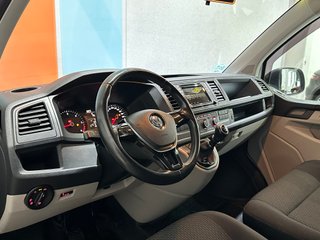 Volkswagen Caravelle 2017