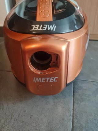 Aspirapolvere Imetec senza sacco