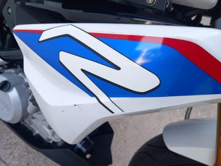 BMW G 310 R