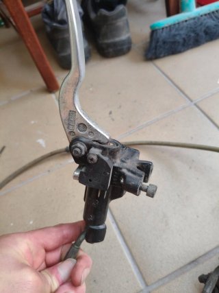 Freno Trasero Peugeot Tweet 125