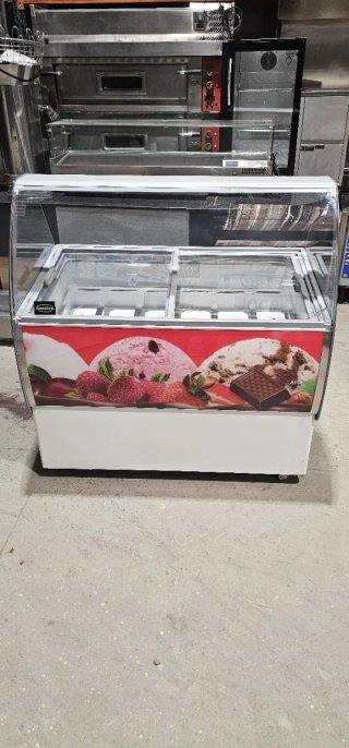 Vitrina expositora de helados