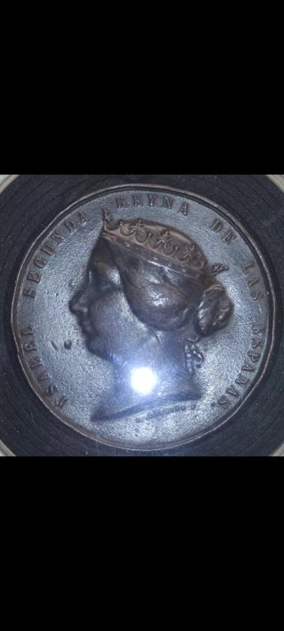 Medalla Isabel II Reina de las Españas