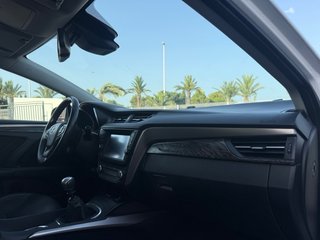 Toyota Avensis 2016