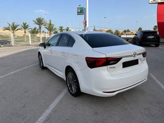 Toyota Avensis 2016