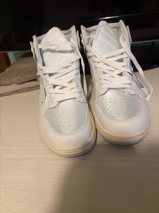 Scarpe da ginnastica bianche alte