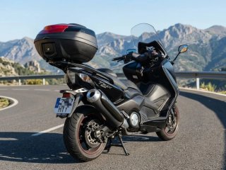Yamaha T-MAX 530 Negra