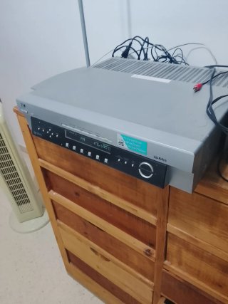 Amplificador JVC con 2 Altavoces