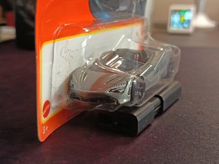 Matchbox McLaren 720S Spider