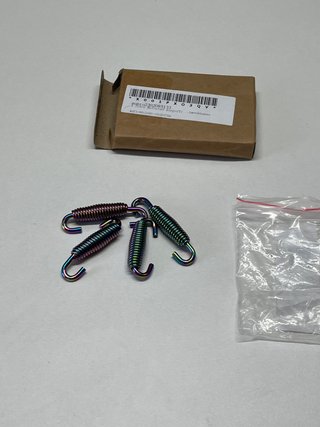 4 Ganchos de Resorte para Tubo de Escape