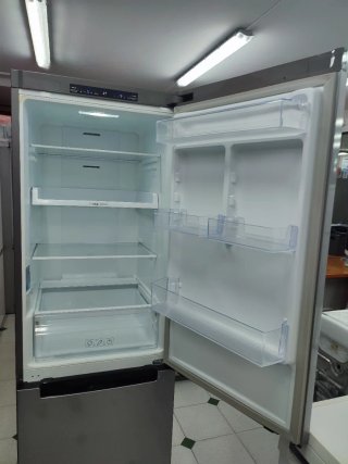 Nevera Samsung plateada 185/60cm clase A++ garanti