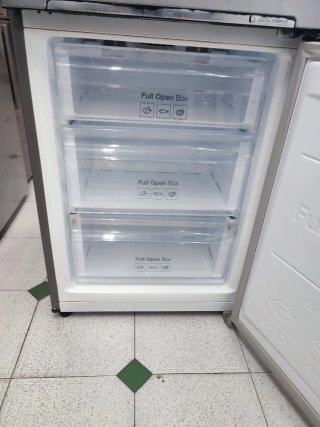Nevera Samsung plateada 185/60cm clase A++ garanti
