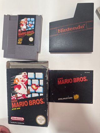 Pacchetto Nintendo NES con Giochi