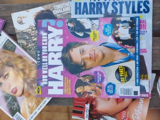 Revistas  de Harry Styles , Timothy , Taylor, O.Ro