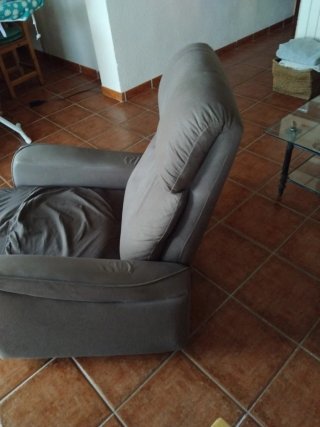 Sillón reclinable tela marrón