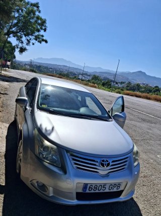 Toyota Avensis 2009