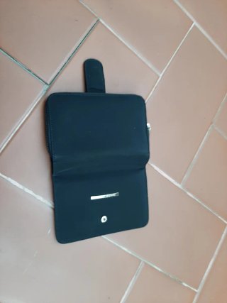 Cartera chica/tarjetero David Jones negra
