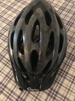 Casco Giro Negro