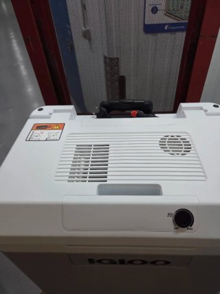 Nevera Eléctrica IGLOO IE42 (12V/230V)