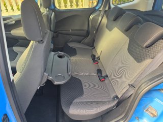 Ford Tourneo Courier 2015