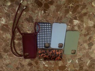 Lote 5 fundas iPhone 11