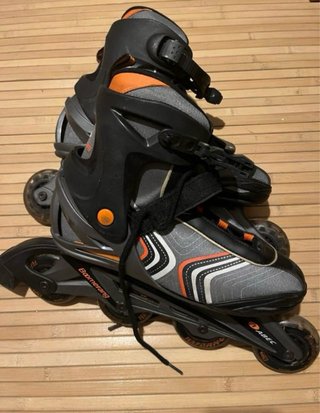 Patines en línea y protecciones. 41-42