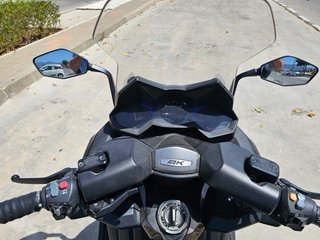 Kymco AK550 2019 Negra 16.000 km Unico Dueño