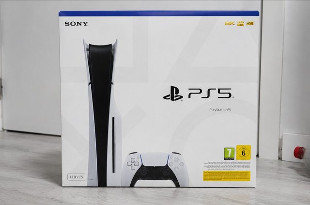 Consola PlayStation 5 (PS5) Fat