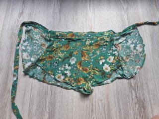 Falda Pantalón Verde Flores Pull&Bear