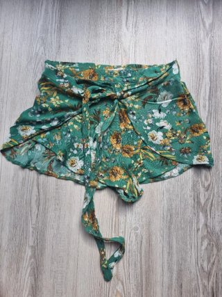 Falda Pantalón Verde Flores Pull&Bear