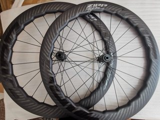 Zipp 454 NSW Carbono Ruedas Bicicleta