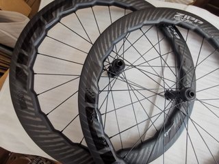 Zipp 454 NSW Carbono Ruedas Bicicleta