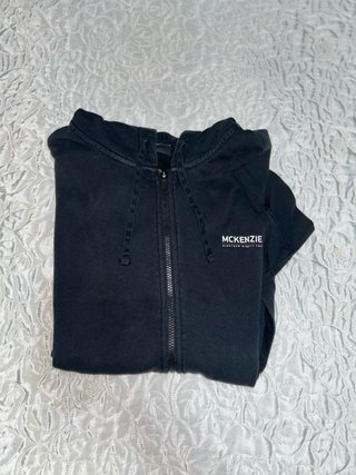 Sudadera con cremallera Mckenzie color negro