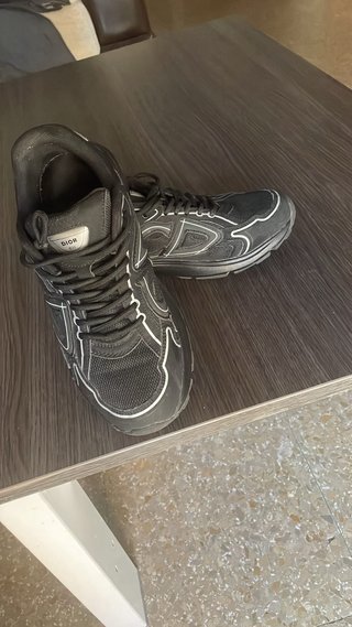 Zapatillas Dior Negras y Blancas