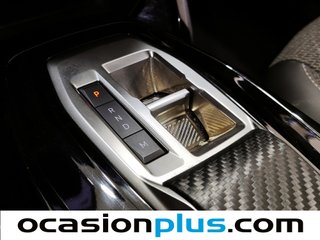 Peugeot 2008 Allure Hybrid eDCS6 107 kW (145 CV)