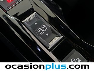 Peugeot 2008 Allure Hybrid eDCS6 107 kW (145 CV)
