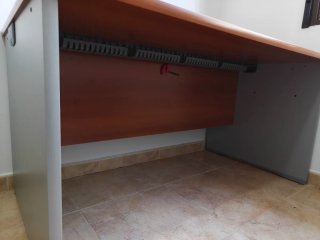 Escritorio madera 140x80 metal gris
