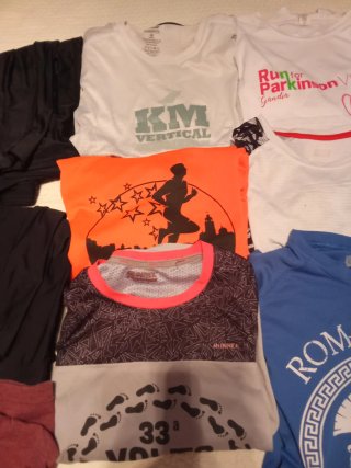 Ropa deportiva varios artículos
