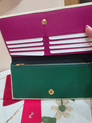 Billetera Carolina Herrera CH Multicolor