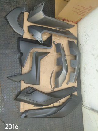 Yamaha XMAX 125/250 2016 Plásticos Laterales