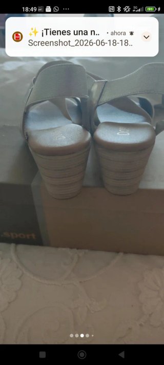 Sandalias Dorking Doradas