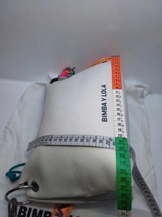 Bolso Bimba y Lola Piel Trapecio Blanco