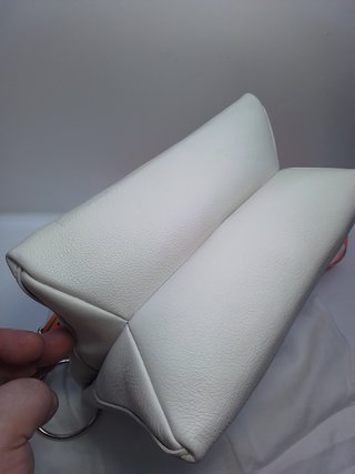 Bolso Bimba y Lola Piel Trapecio Blanco