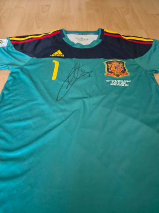 Camiseta España Firmada por Iker Casillas