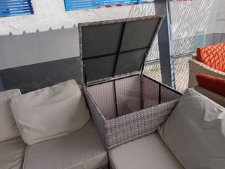 Conjunto terraza mimbre y cristal