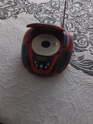 Radio CD Portátil Sunstech CRUM381