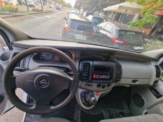 Opel Vivaro 2006