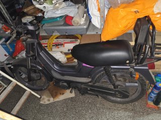 Moto variant top gris