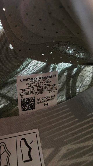 Under Armour Velociti Élite 2 Gris